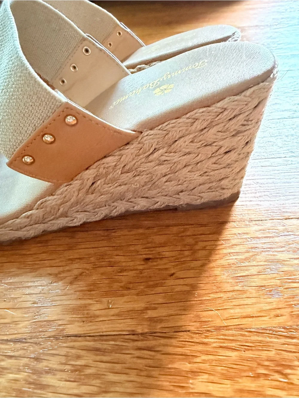 Tommy Bahama Cream Beige Elastic Strap Wedge Espadrille Sandals